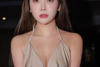 原图：“Dami(퀸다미)的吊带”……这得有多少秘计才把人迷得团团转？