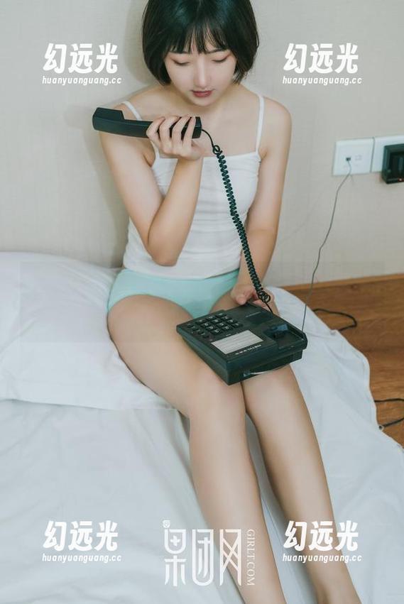 GIRLT果团网 - 周妍希的秘密，除了原图，壁纸也来点新鲜的？