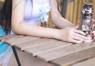 GIRLT果团网 – 高清捕捉，尹意纯在圣诞的“我超会拍”模式下！