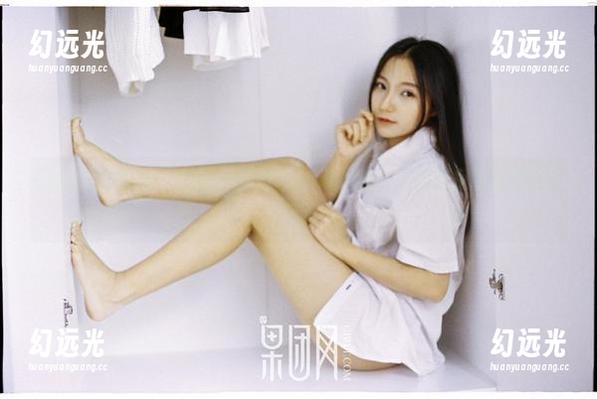 GIRLT果团网 - 失控画框里的龚玥菲姐姐：我的私房图集有多离谱？