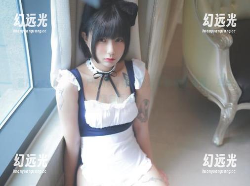 看Hizzy(히지)的户外作品集：阳光下的意外发现，感觉随意而美好。