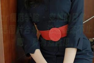 MFStar模范学院 – 空姐的日常：唐琪儿il的精选图片合集，这些姿态不止是工作吧，真有点意思。
