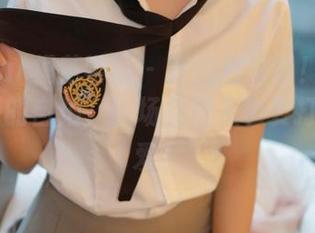 MFStar模范学院 – 新图包来啦！露露Andrea的自拍，职场女强人也要打扮得可爱？