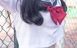 MSLASS梦丝女神 – 原图传送：进入雪馨的JK室内，走一趟就够了！