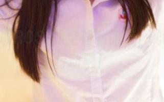 免费获取ROSI的空姐制服套，心动不如行动吧！