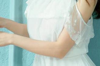 UGirls尤果网 – Abby金金的白衬衫，洗衣机都替我欢呼的美图精选！