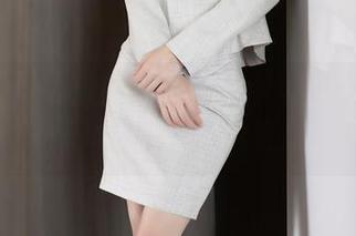 XIAOYU语画界 – 高清原图中梦心玥的美足，感觉好像用目光在漫步。
