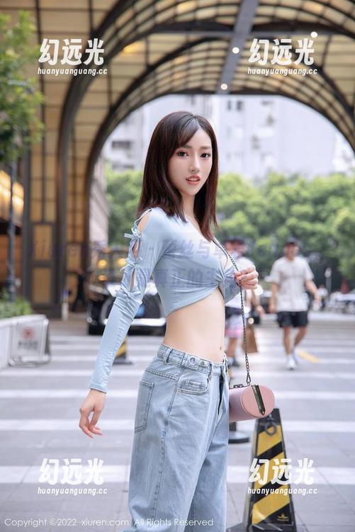 Xiuren秀人网 - 蕾丝与卓君Jeanes，谁才是真正的主角？