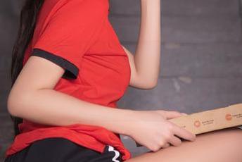 Xiuren秀人网 – 晓茜sunny的女神造梦间：原图让人像被轻轻推了一把