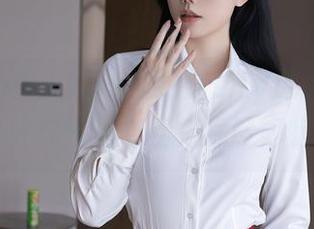 Xiuren秀人网 – 当月夕Lily遇上花嫁套图：欢乐与气氛交互，竟然如此惬意。