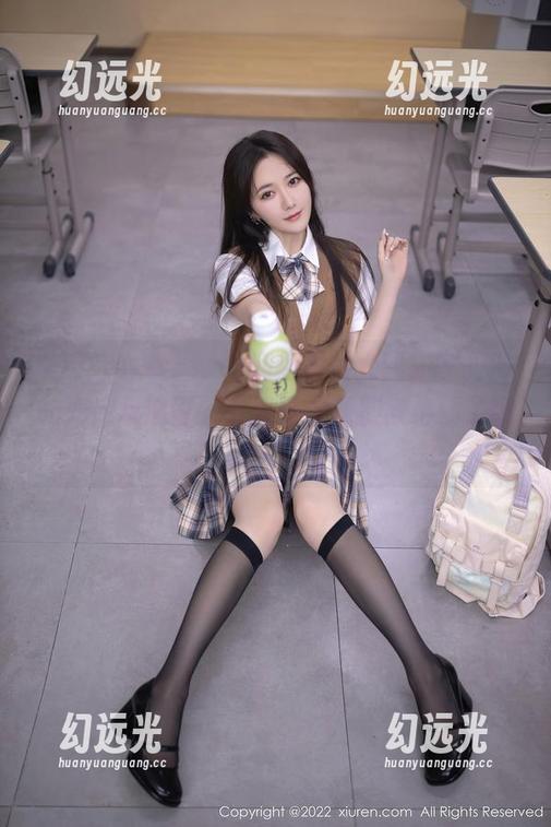 Xiuren秀人网 - 翻到图片大图，李丽莎的死库水造型，下载要注意别被艳压了哦！