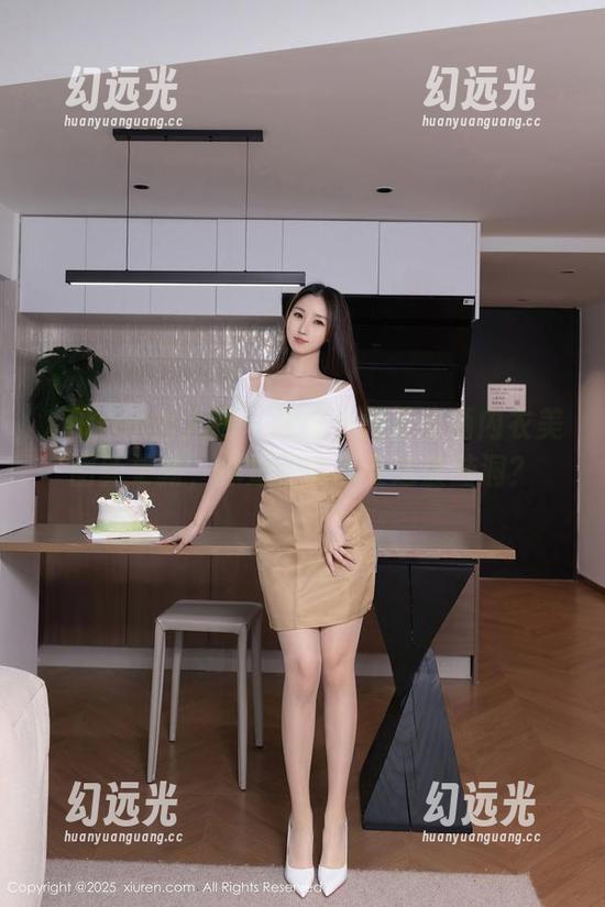 Xiuren秀人网 - 樱桃小阑子首晒内衣美图新更新，你是否能承受这波脑洞？