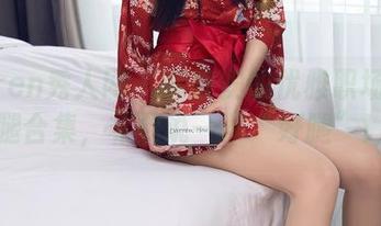Xiuren秀人网 – 韩静安的优雅职场：美腿合集，非要说一声“好腿”！