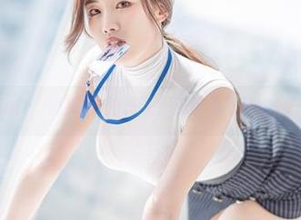 说说Yebin(전예빈)的私拍资源，美脚是不是也是一种救赎？