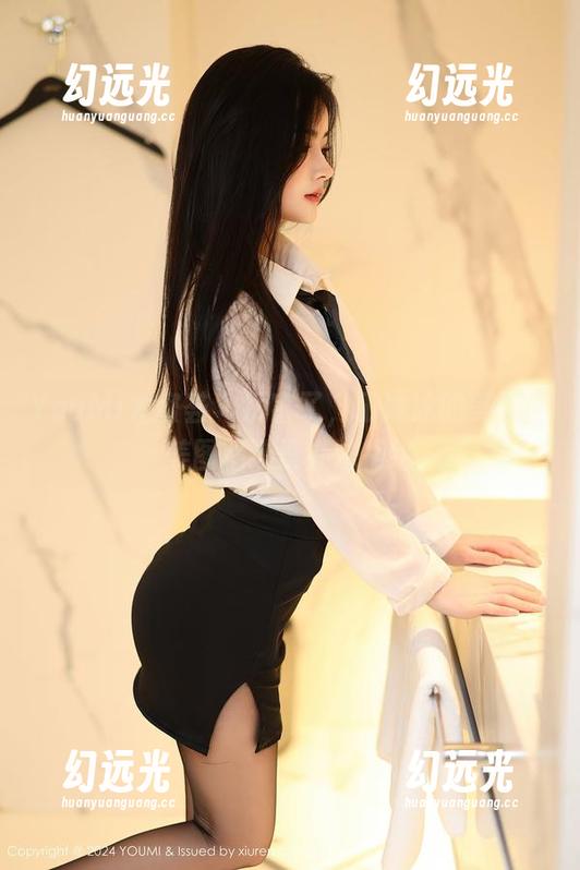 YouMi尤蜜荟 - 厉害了，田冰冰的美脚，美图精选没办法拒绝