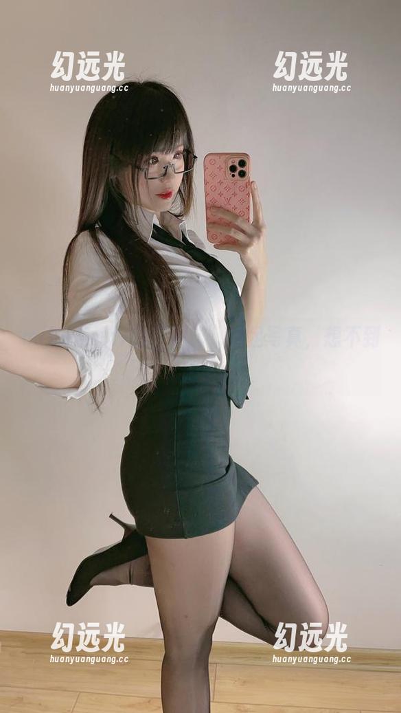 miko酱ww的“别样”美足写真，想不到吧？