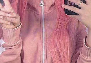 roroki骷髅姬的网袜写真集，敢穿敢秀的勇气？
