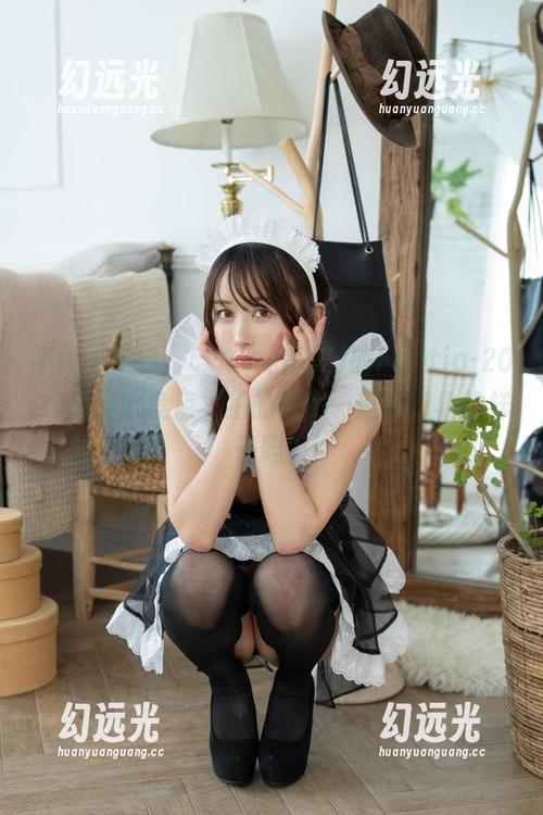 不得不在线，いくみ(育美)的Fantia-2022原图大盘点，拍的居然…是我想象的样子吗？