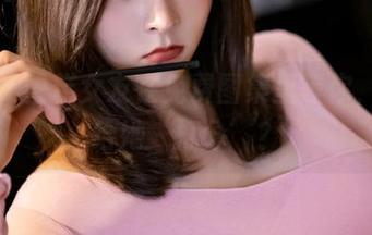 丽柜 – 雪糕女友在免费图集里等你，快来给她‘打分’？