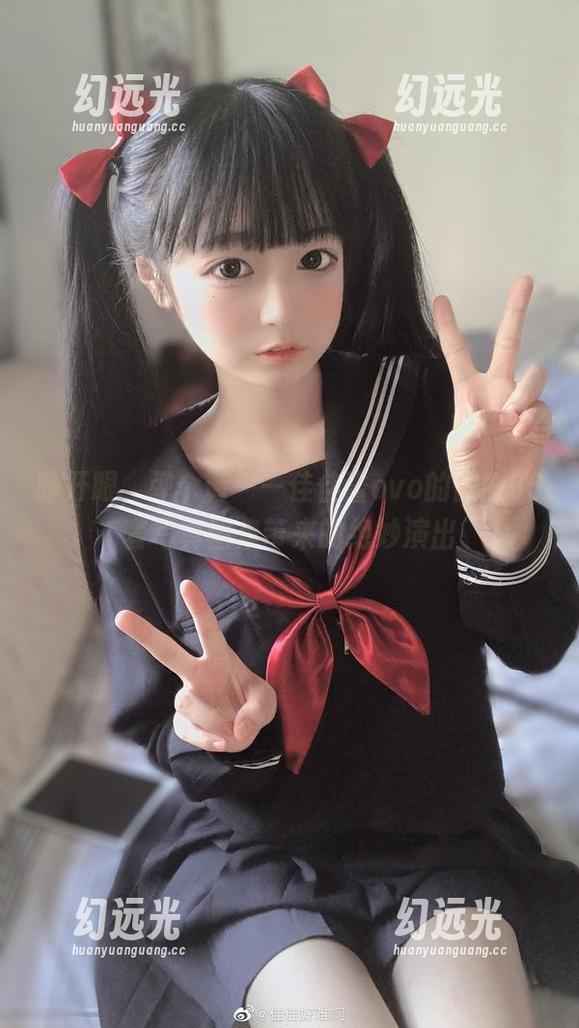 睁开眼，弹个簧——佳佳酱ovo的微博36套写真图集带来的绝妙演出