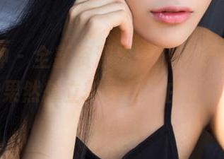 克拉女神 – 全新资源出炉，汤怡白色造型，看完果然想立刻变身“白白胖胖”！
