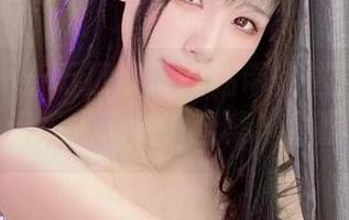 微密圈 – 十万口草莓粥粥带你进入白丝的无圣光天堂，合集随意翻
