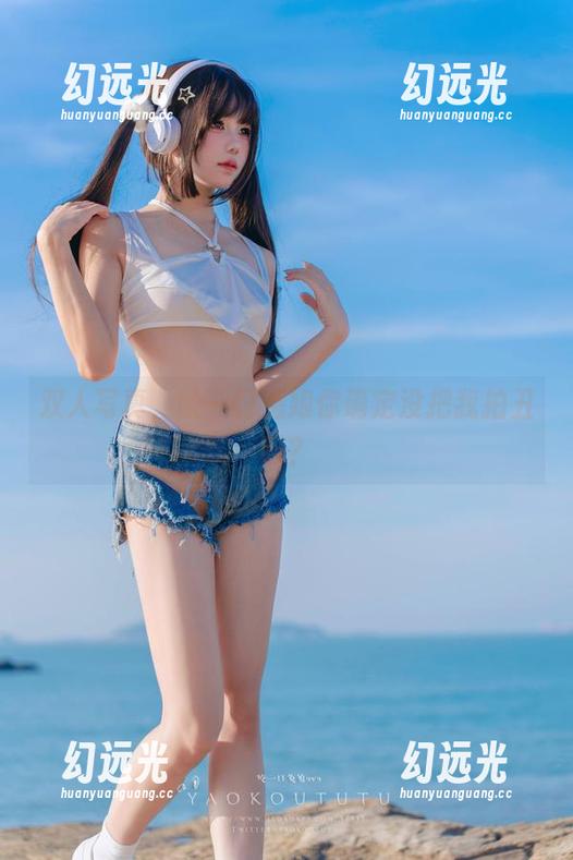 双人写真，咬一口兔娘你确定没把我拍丑吗？