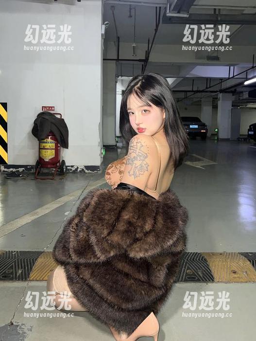 微密圈 - 原图出来了，小优优子把和服演绎得挺有一套，分享给你们。