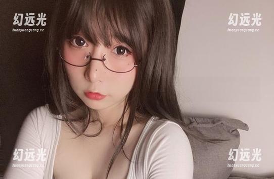 cs小泉学姐吖的灰丝大片：好想借“灰丝”的力量！