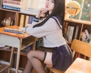 看“您的蛋蛋”怎样在棉袜里慢慢秀出写真