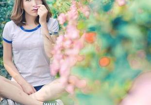 推女神 – 这组蕾丝作品，黄可christine果然在图库里不走寻常路…