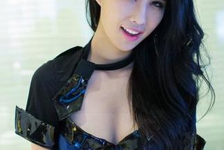 推女郎 – 免费送上林萌萌的空姐美图，提醒你看完花痴别忘了回味！