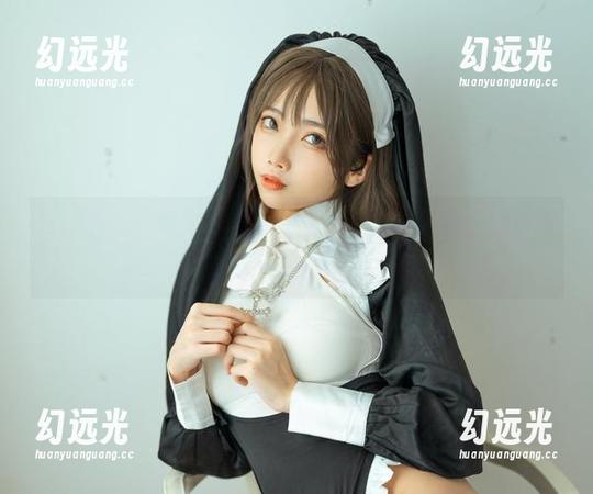 杏仁曲奇与她的坏猫猫，生徒会写真集分享如何搅动风云