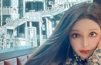 微密圈 – 黑丝诱惑：从图库到精选，梦露veronica又一次颠覆了你的三观。