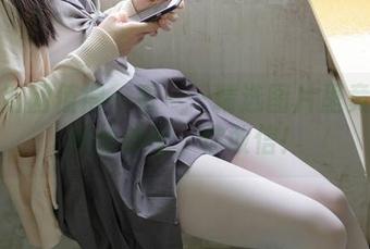 森萝财团值得一看——精选图片里竟然有黑丝体操，你敢信！