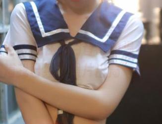 模范学院 – 我在看月音瞳的温柔美图，难道我已经“照片出局”了？