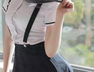 模范学院 – 最新图集，艾静香这“女王”看着就想说，今天的我也是一位女王了，咋样？参与感很好呢！