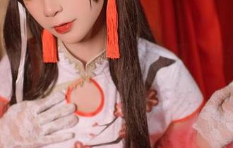 樱落Selena的私拍大凤礼服，果然是“只可远观”！