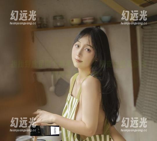 找找到底是哪个角度最迷人？浅安安的美腿高清图包里见真章！