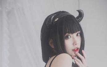 原图解析：清颜颜子的连衣裙，感觉它在叫我去买同款的“资源”！