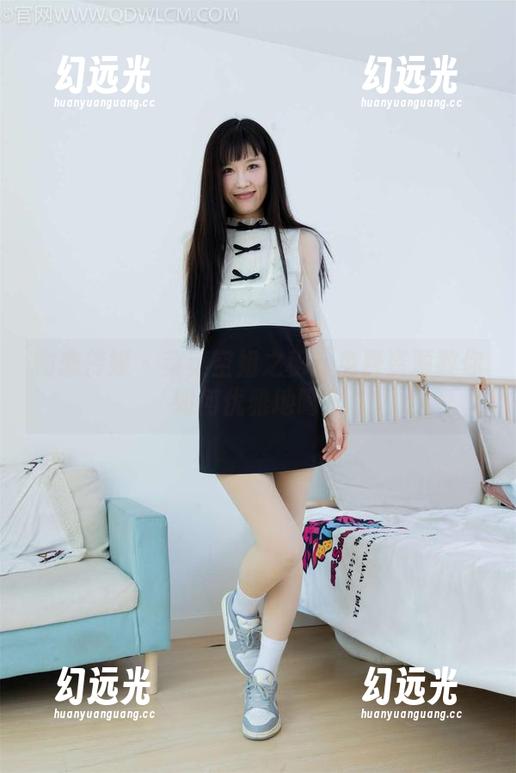 物恋传媒 - 菜菜空姐之秘：免费资源教你如何优雅地喝水
