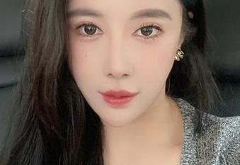 微密圈 – 点击下载！猪小七的比基尼全套，穿搭灵感和情愫全包了！