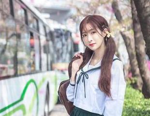 如果高跟鞋会说话，那王羽杉恐怕每天都听到赞美，图包真不错！