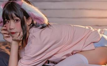 王胖胖u的网盘带来的AliceMaid，咋还有种不安分的古怪美感呢？