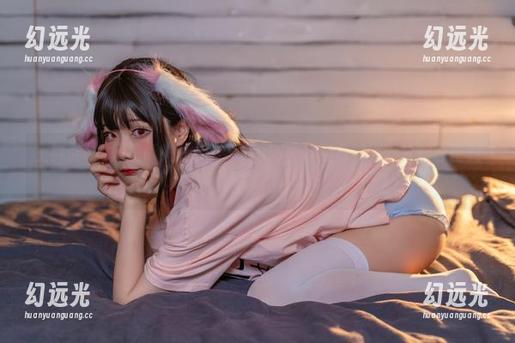 王胖胖u的网盘带来的AliceMaid，咋还有种不安分的古怪美感呢？