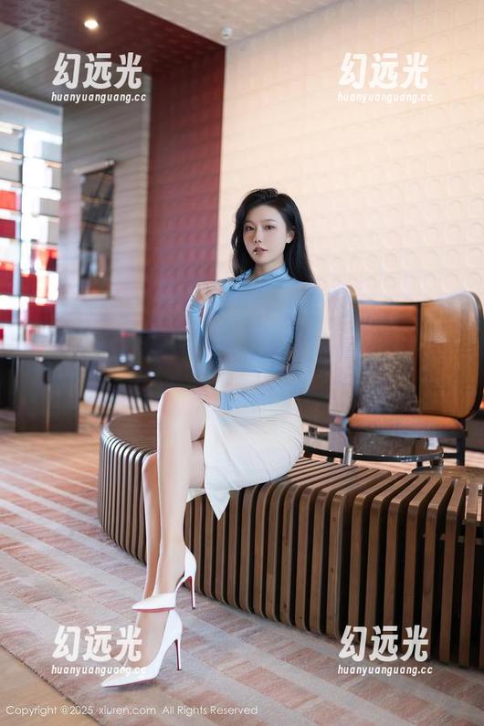 秀人网 - 当唐安穿上睡衣：这不是简单的美图，而是高清直击你心的‘梦中人’！