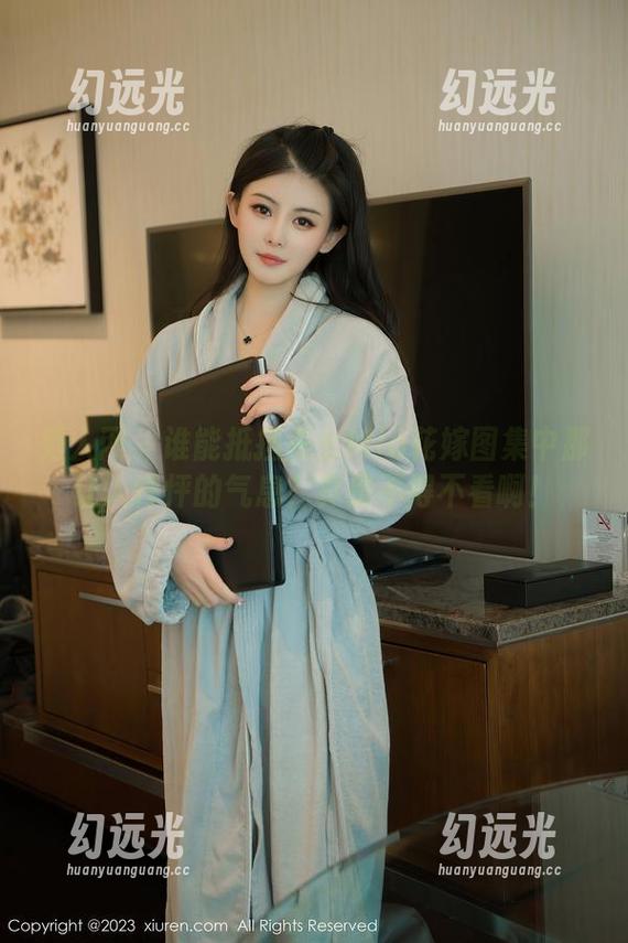 秀人网 - 谁能抵挡美七Mia花嫁图集中那让人怦怦的气息？真是不得不看啊！