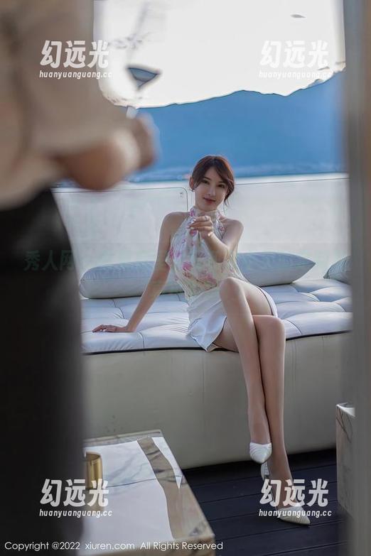 秀人网 - 在厨房里，我和谭小灵的定制写真小剧场
