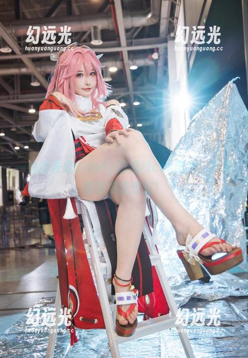 一组糖果果Candy的婚纱cos图包，不看别说你没想过！