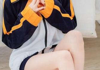 这是绮太郎的阿米娅套图：明明是动漫角色，却总让我想联想到别的事……咳。